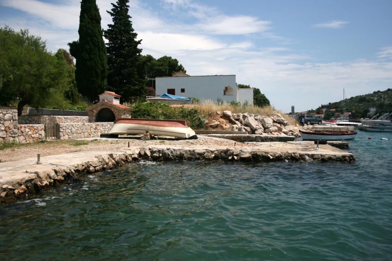 Apartments By The Sea Tisno, Murter - 5141 Dış mekan fotoğraf